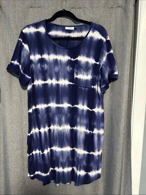 Cabana Life Navy and White Tie-Dye Pocket Tee